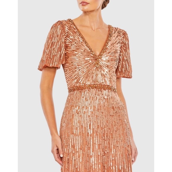 Mac Duggal 5538 Embellished V Neck Butterfly Sleeve Column Gown Size 10 NWT - Picture 2 of 10